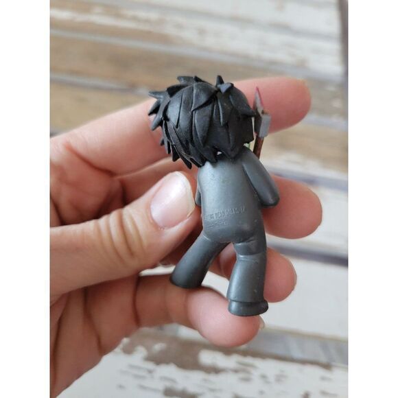 Living Dead Dolls Jason ax figurine - Picture 4 of 9